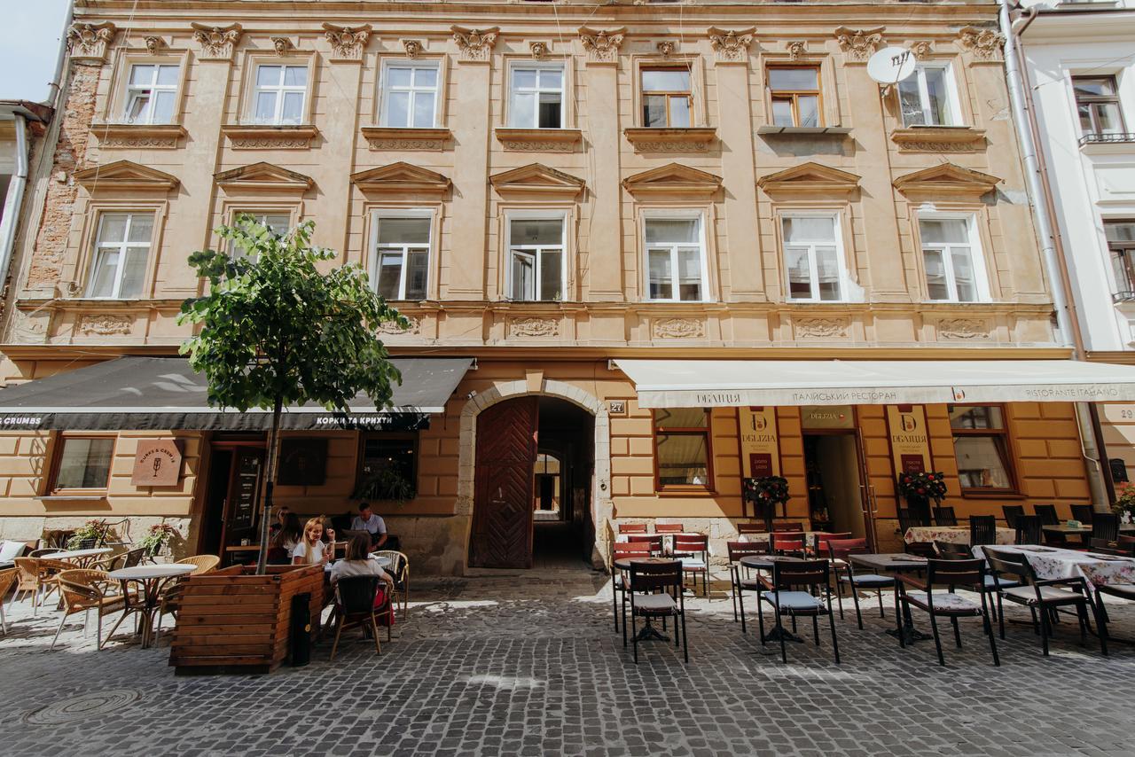 Apartment On Lesi Ukrainky Lviv Luaran gambar